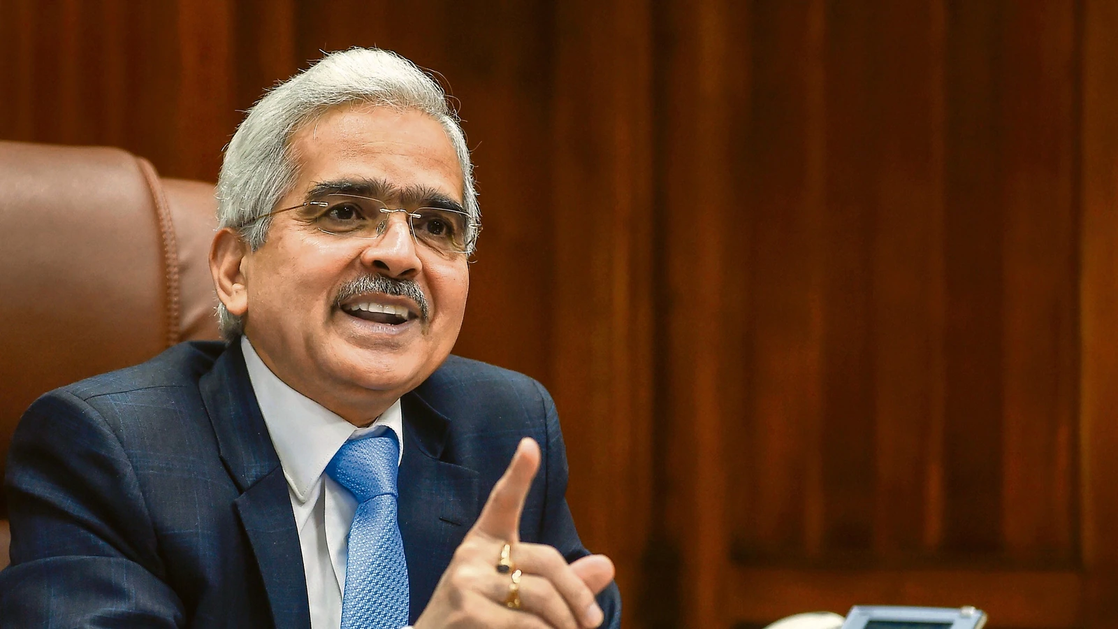 RBI stays vigilant and committed to early, decisive action: Governor