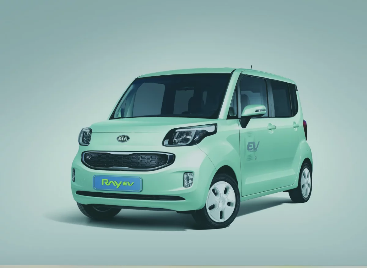 The outstanding features and impressive range of the Kia Ray EV with 200 KM range are set to outshine competitors like Tata, MG & others.