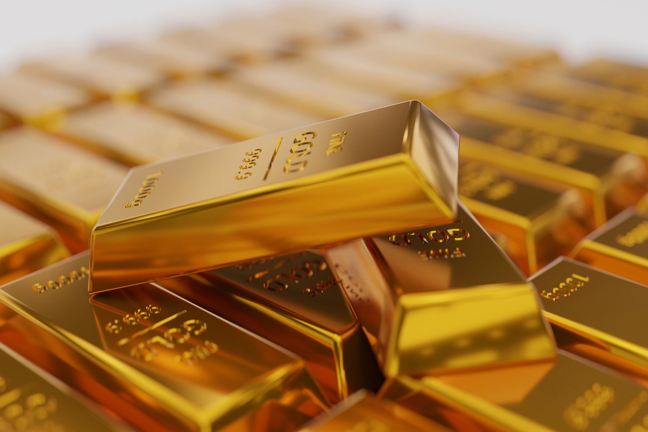 Gold Price : Global Gold Price Trends, Market Drivers and Future Outlook